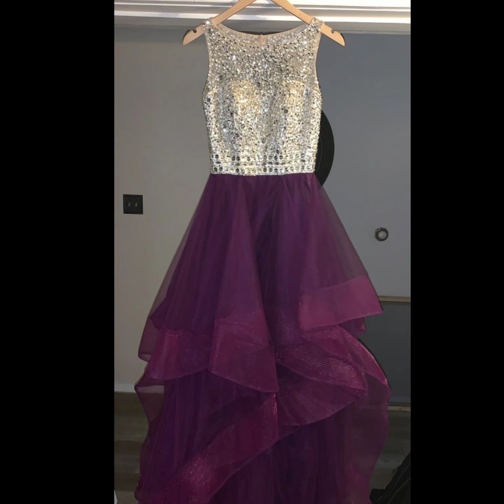 Prom; pageant Dress size 4 - Picture 2 of 8